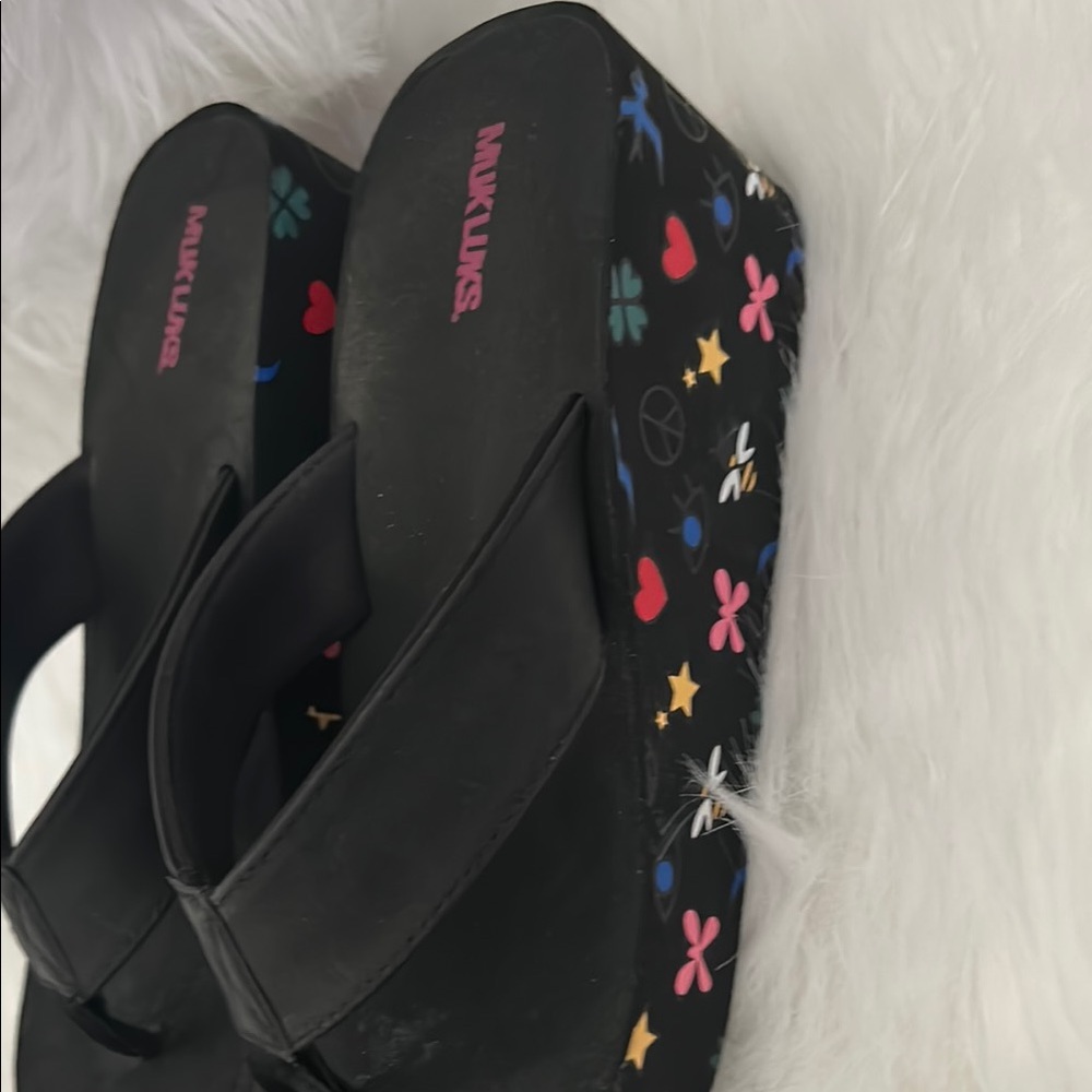 Muk Luks Women's Black Platform Flip Flops with Colorful Accents - Picture 2 of 6